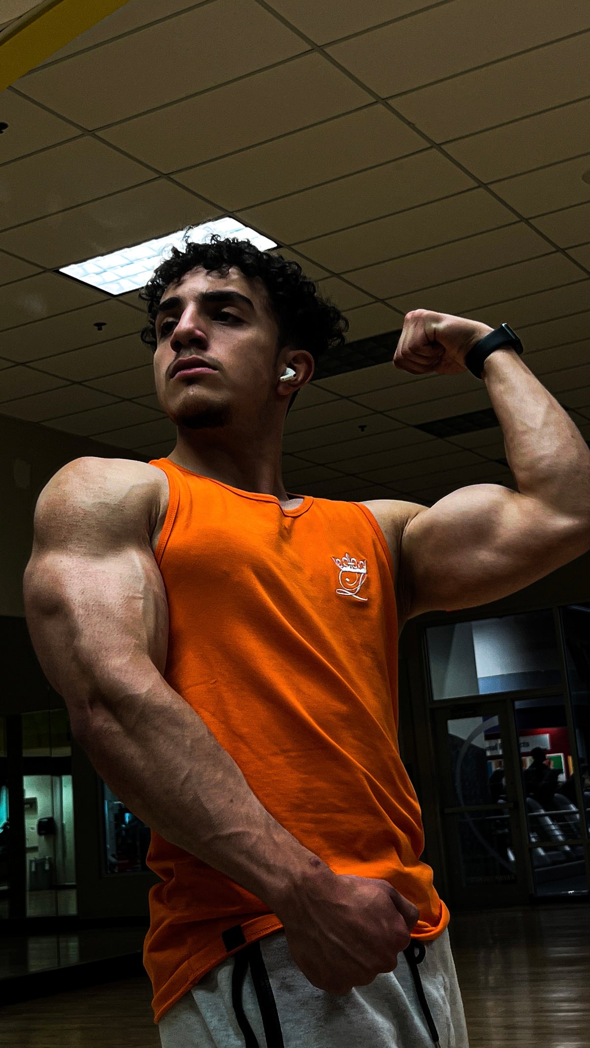 Orange Stringer