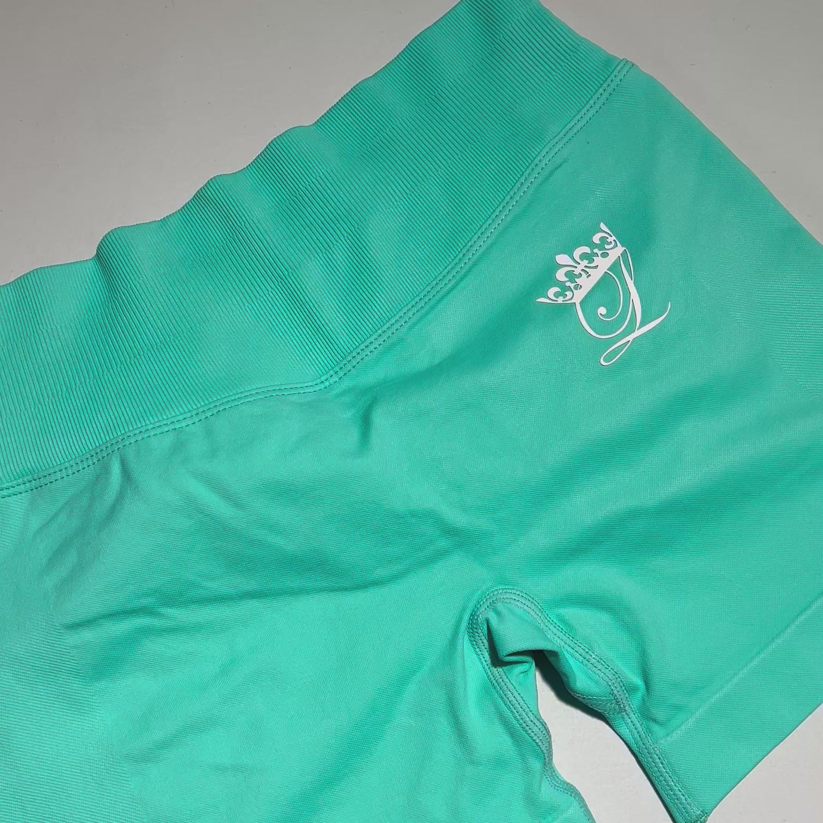 Short Scrunch Menthe